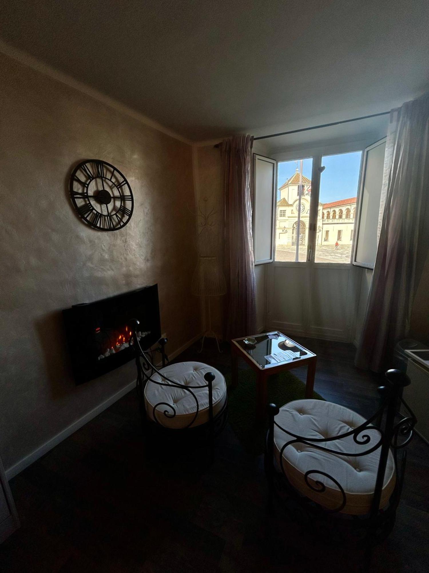 Bed and Breakfast La Finestra Sulla Reggia Венария-Реале Номер фото